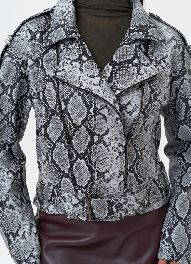 Кожаная куртка со змеиным принтом модель № 4445 в рассрочку