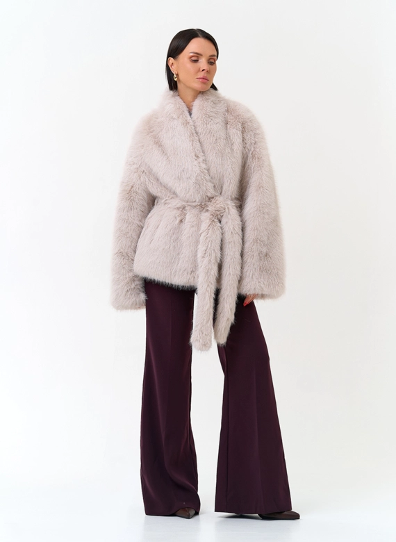 Женская шуба из эко меха фото