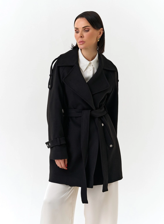Женское укороченное пальто с английским воротником фото